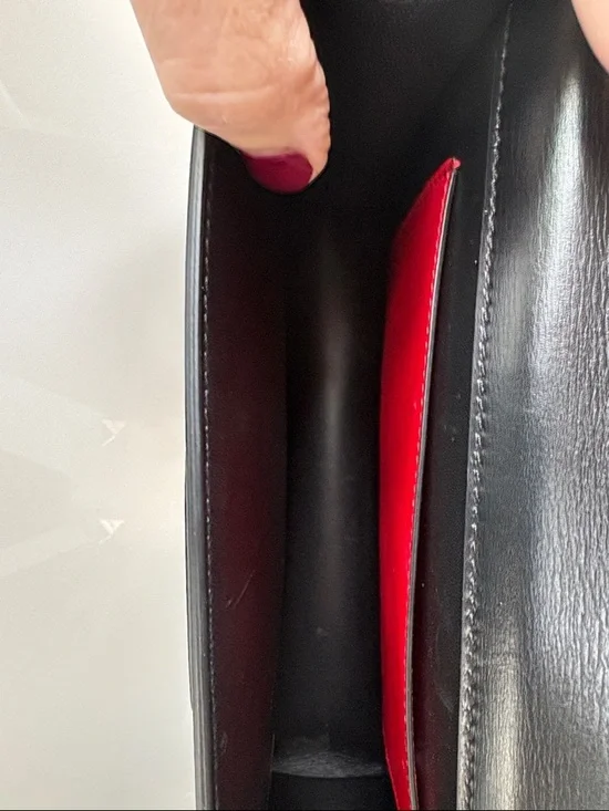 Valentino Signature Leather Shoulder Bag - Picture 4 of 8